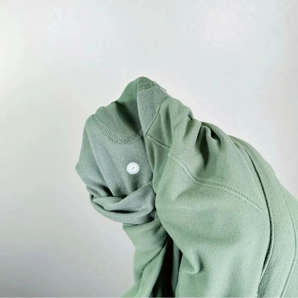 Lululemon Womens Size 2 Ready to Rulu High-Rise Jogger Crop Green Twill - Picture 9 of 13